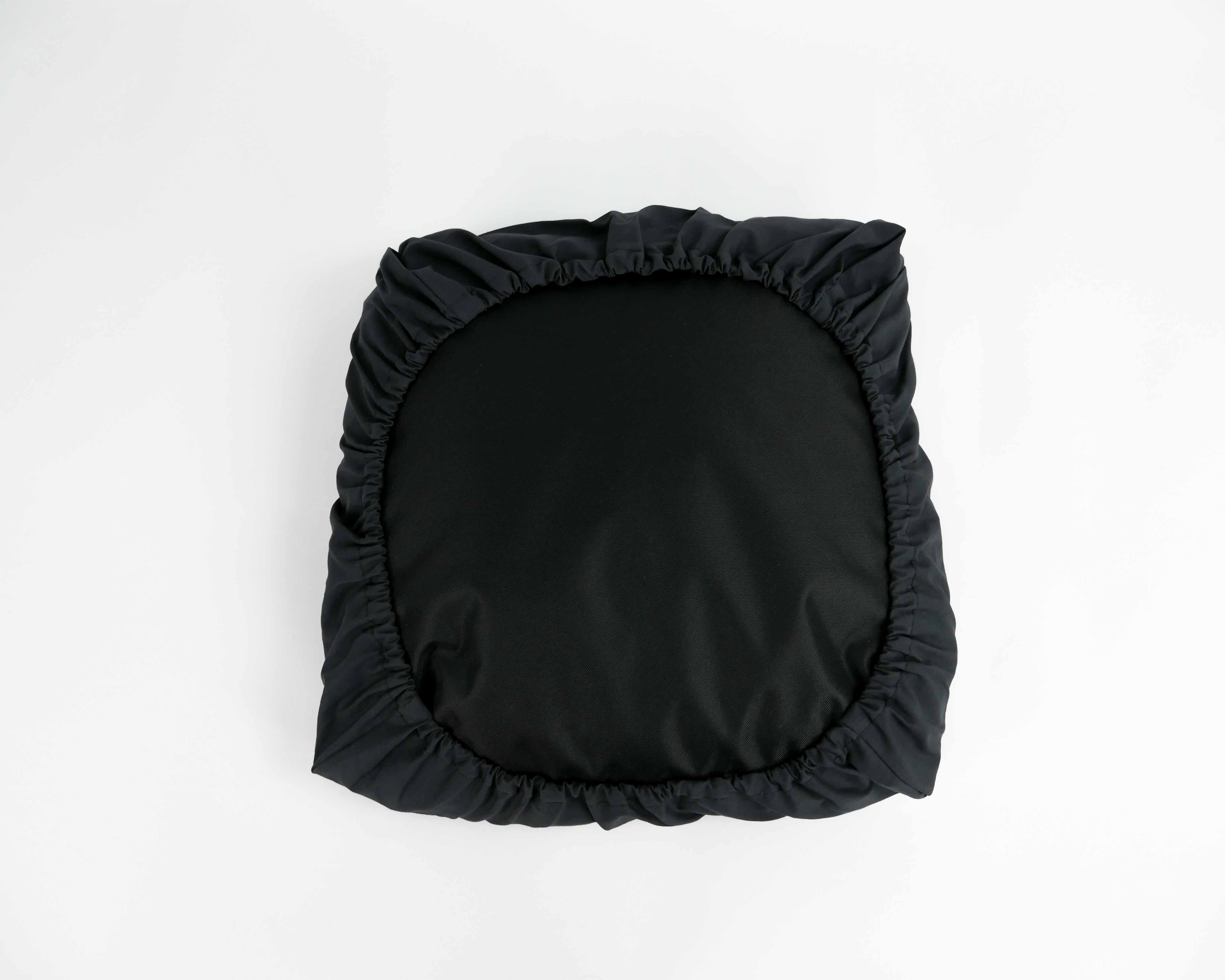Простынь на подушку BLACK BANYA 48х48